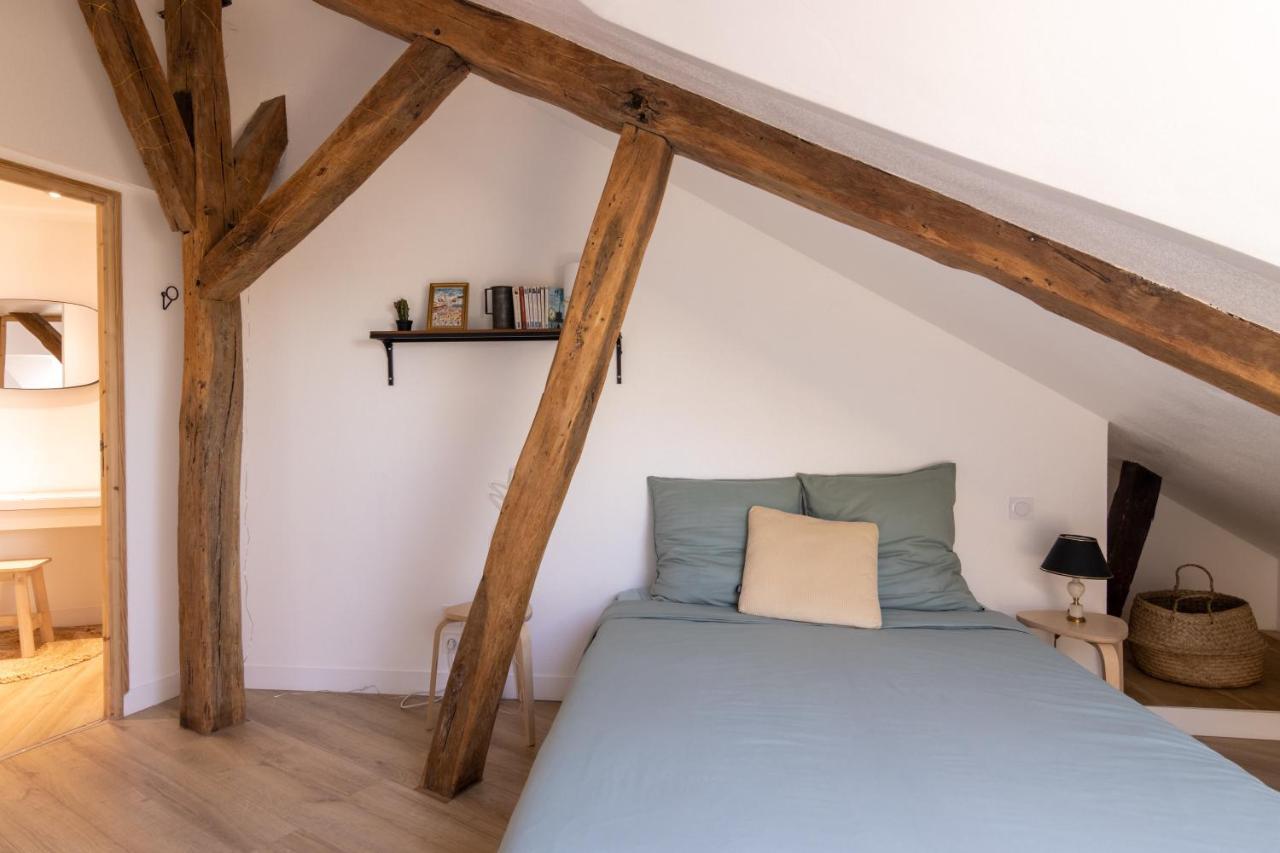Appartement Duplex Saumur Centre, Refait A Neuf, A Proximite Du Chateau ภายนอก รูปภาพ